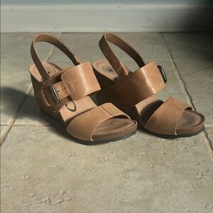 Women’s Tan Leather Slingback Wedge Sandals